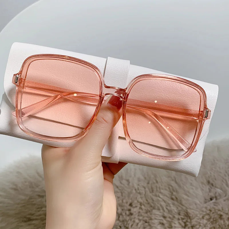Vintage Oversized Square Sunglasses 2025 Women Fashion Gradient Outdoor Shades Retro Female Luxury Brand Design Eyewear